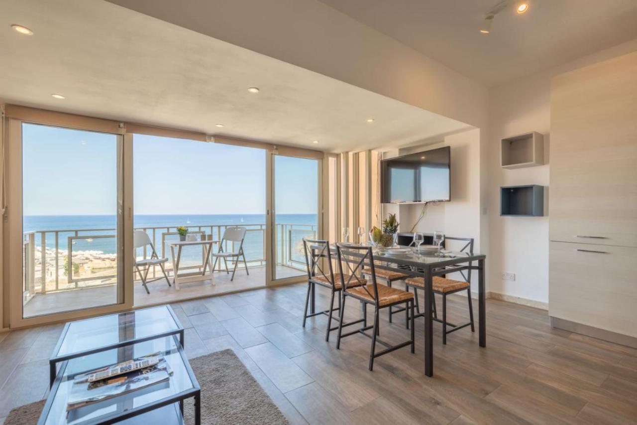 Sea-view Retreat 2